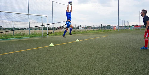 Elastische band 9 (lang) - keepertraining binnen de 16 meter lijn Sonderangebot